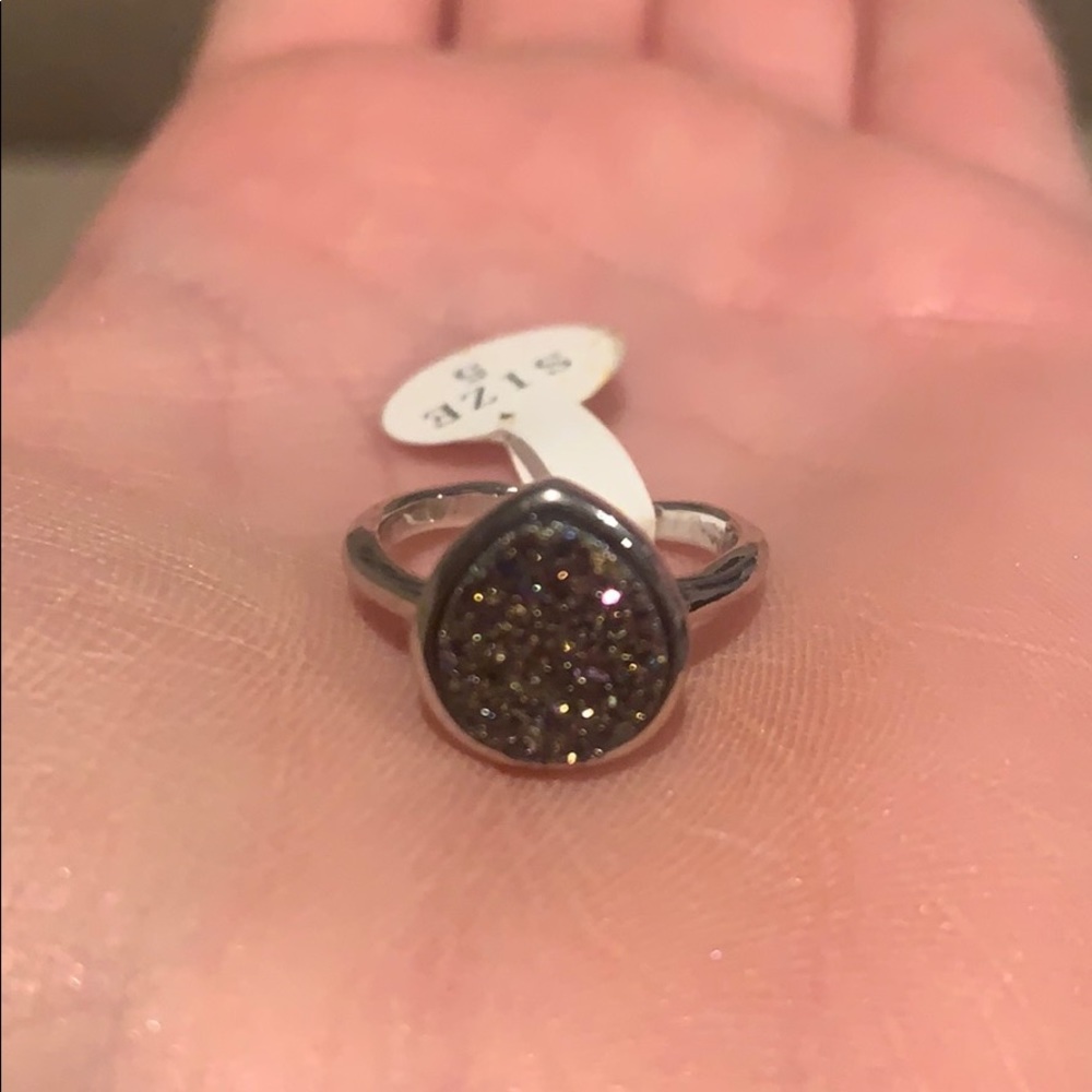 NWT Sparkly Fragrant Jewels Ring - Size 5